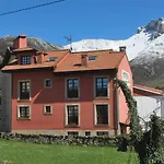 Hotel ángeles Arenas De Cabrales