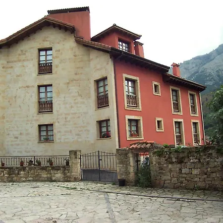 Hotel Angeles 2*