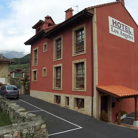 Angeles Hotel