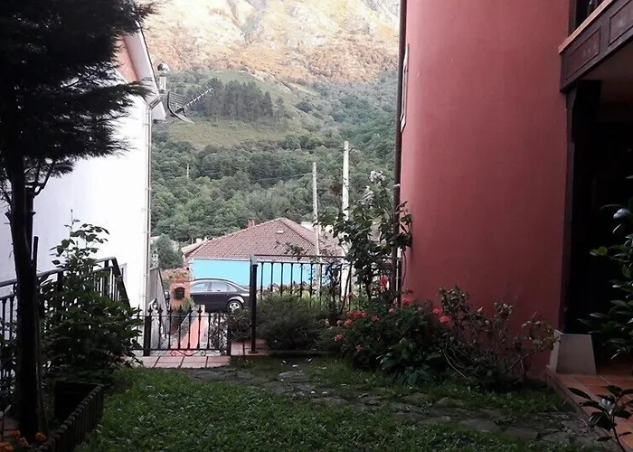 Hotel Angeles Arenas De Cabrales